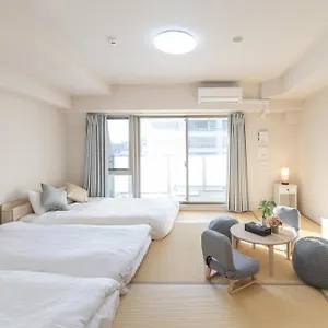 Apartment Rewit Building, Osaka